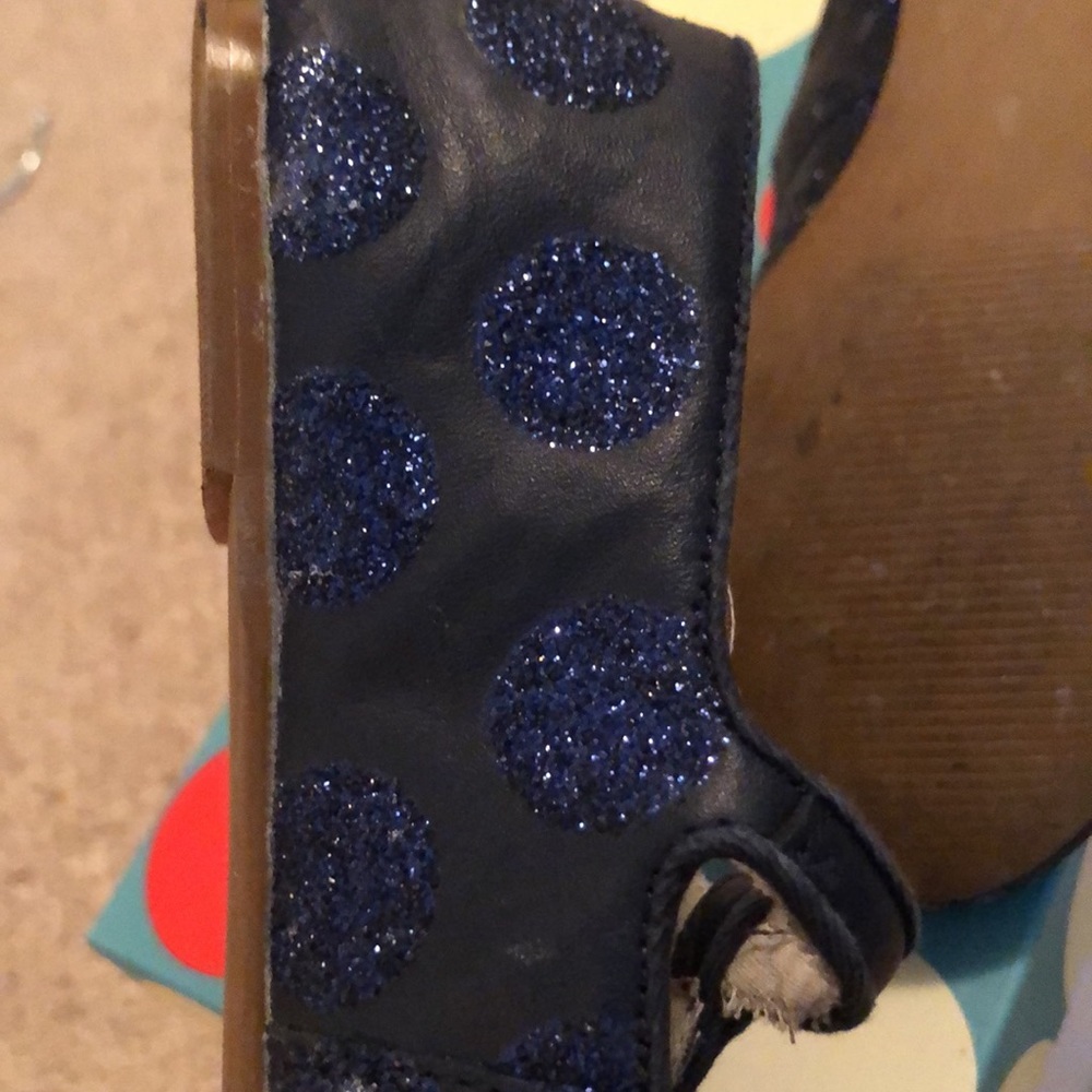 Mini Boden Soarkly T Bar Flats 34 - Picture 5 of 7